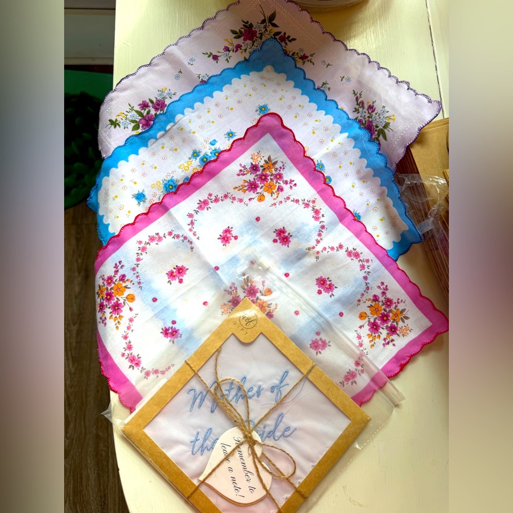 NWT Set Mother of the Bride keepsake Handkerchief & three floral handkerchiefs